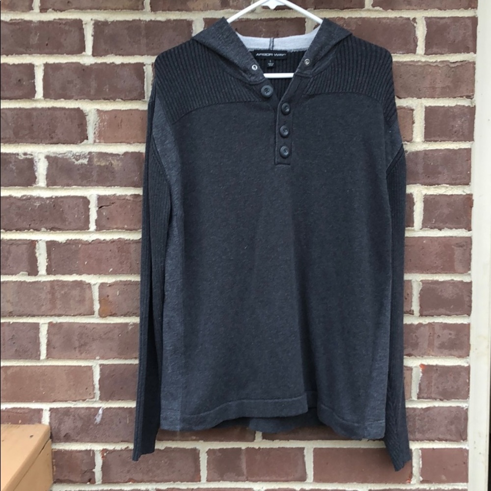 Arbor Way hooded sweater